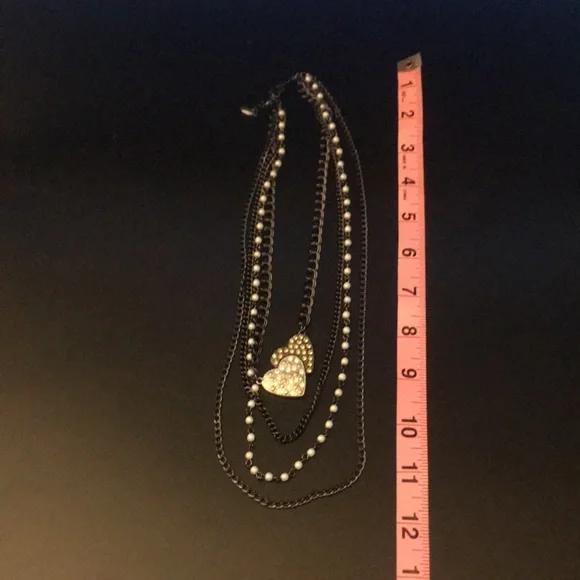 Vintage Guess Layered Heart Necklace - Black with Pearl & Rhinestone ❤️‍🔥❤️‍🔥 - Picture 3 of 5